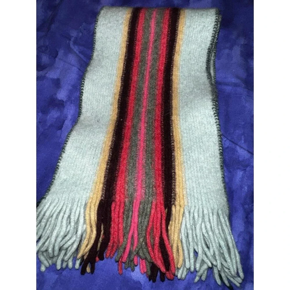 Robert‎ Mackie of Scotland 100% Wool Winter Scarf